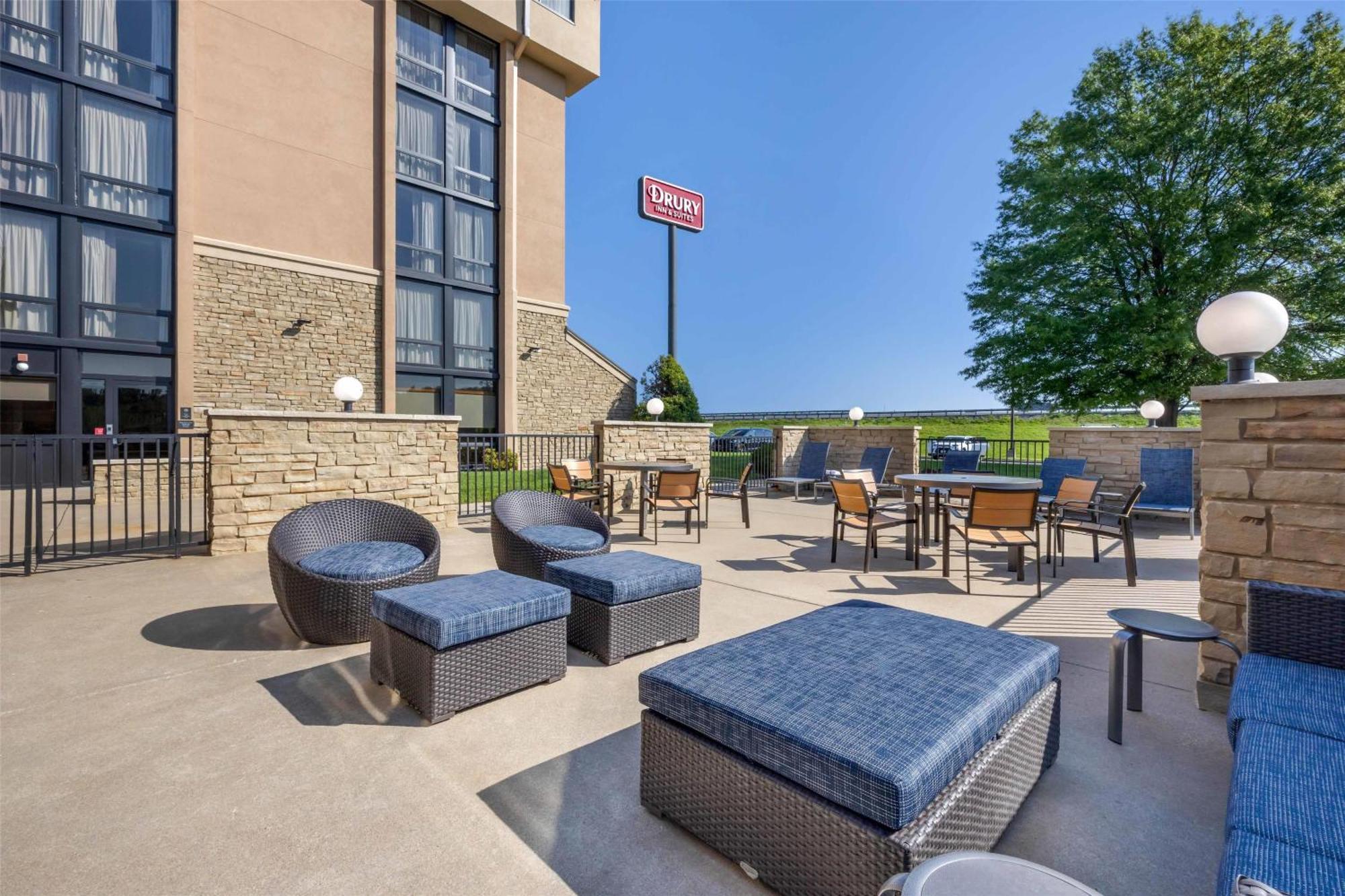Drury Inn & Suites Paducah Exterior photo
